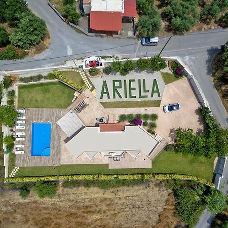 Agia Marina Villa Ariella מראה חיצוני תמונה